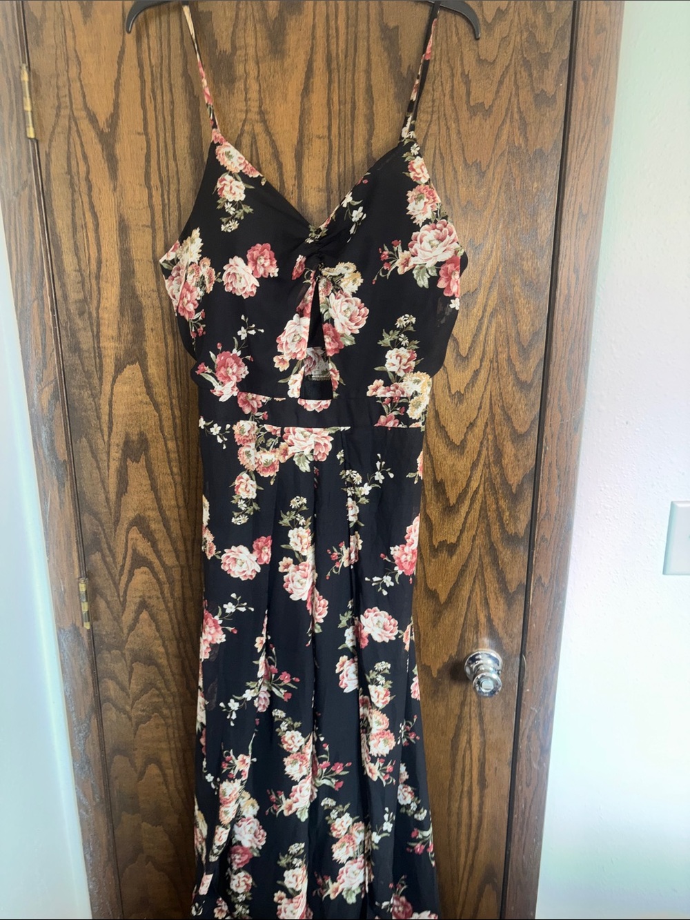 XTaren Floral Peek-a-Boo Front Jumpsuit with a Semi-wrap Skirt Size 3X